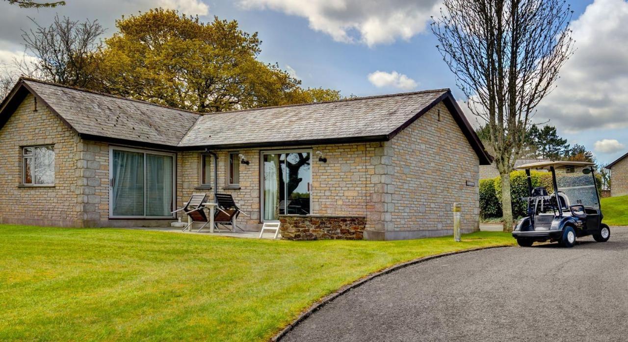 ホテル St Mellion Estate エクステリア 写真